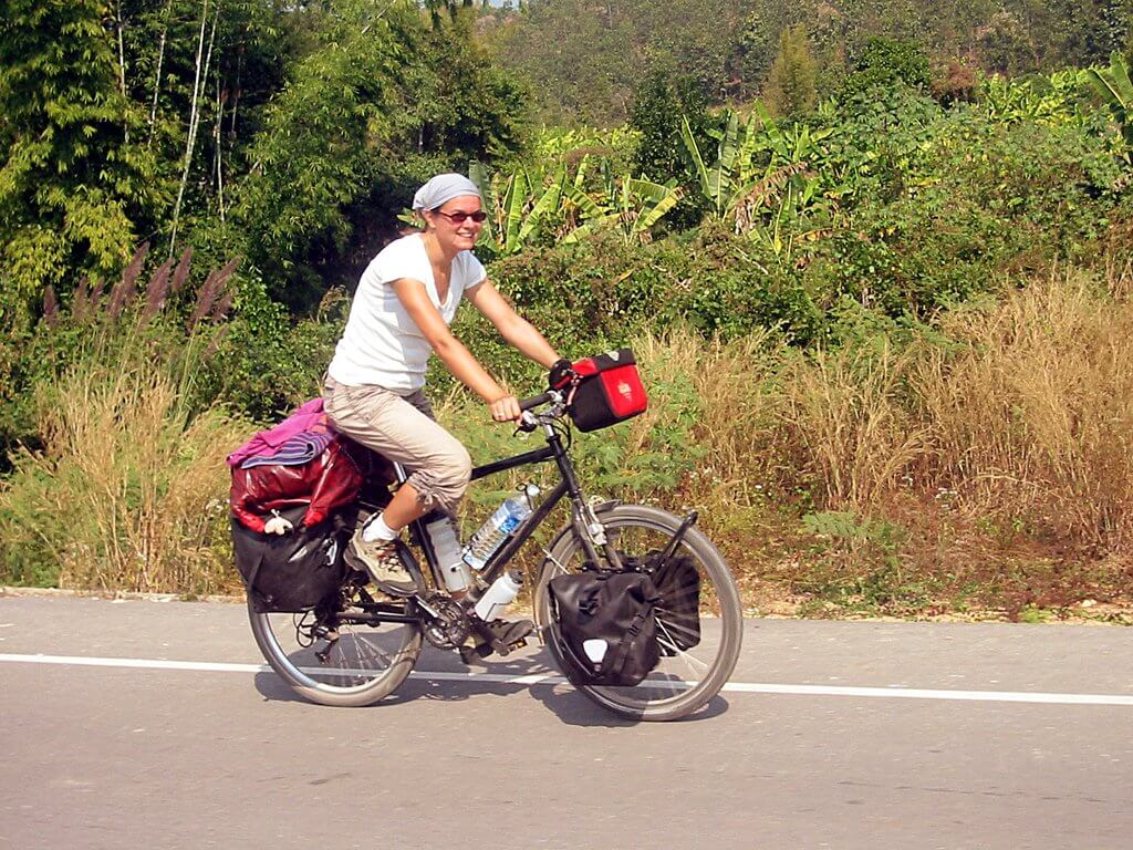 Steffi fährt Fahrrad